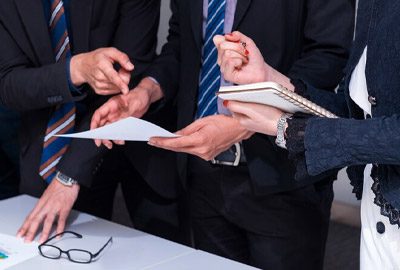¿Cómo proteger legalmente a mi familia, si el ICE se presenta en mi casa? ¿Cómo proteger legalmente a mi familia, si el ICE se presenta en mi casa?